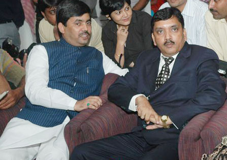 सामिआ ग्रुप के सीएमडी जमील अहमद खान ने दी इंडिया नज़र को शुभकामनाये !