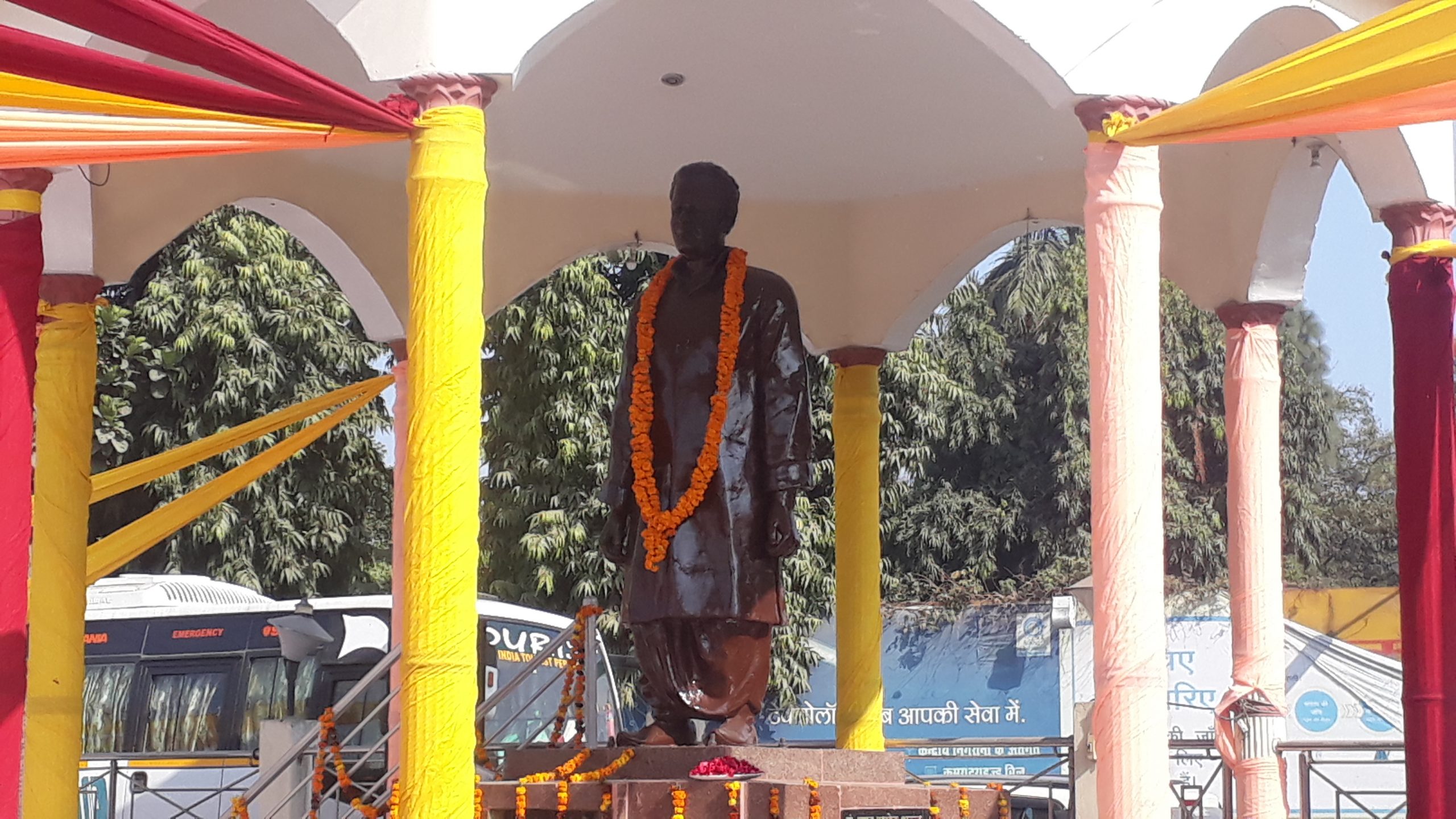 तराई के संस्थापक एवं स्वतंत्रता संग्राम सेनानी पण्डित राम सुमेर शुक्ल की धूमधाम से मनाई गई पुण्यतिथि तिथि !