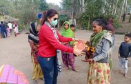 'रुद्रपुर राइजिंग फाउंडेशन' की महिला इकाई ने ज़रूरतबंदो को बाटे कम्बल ! 