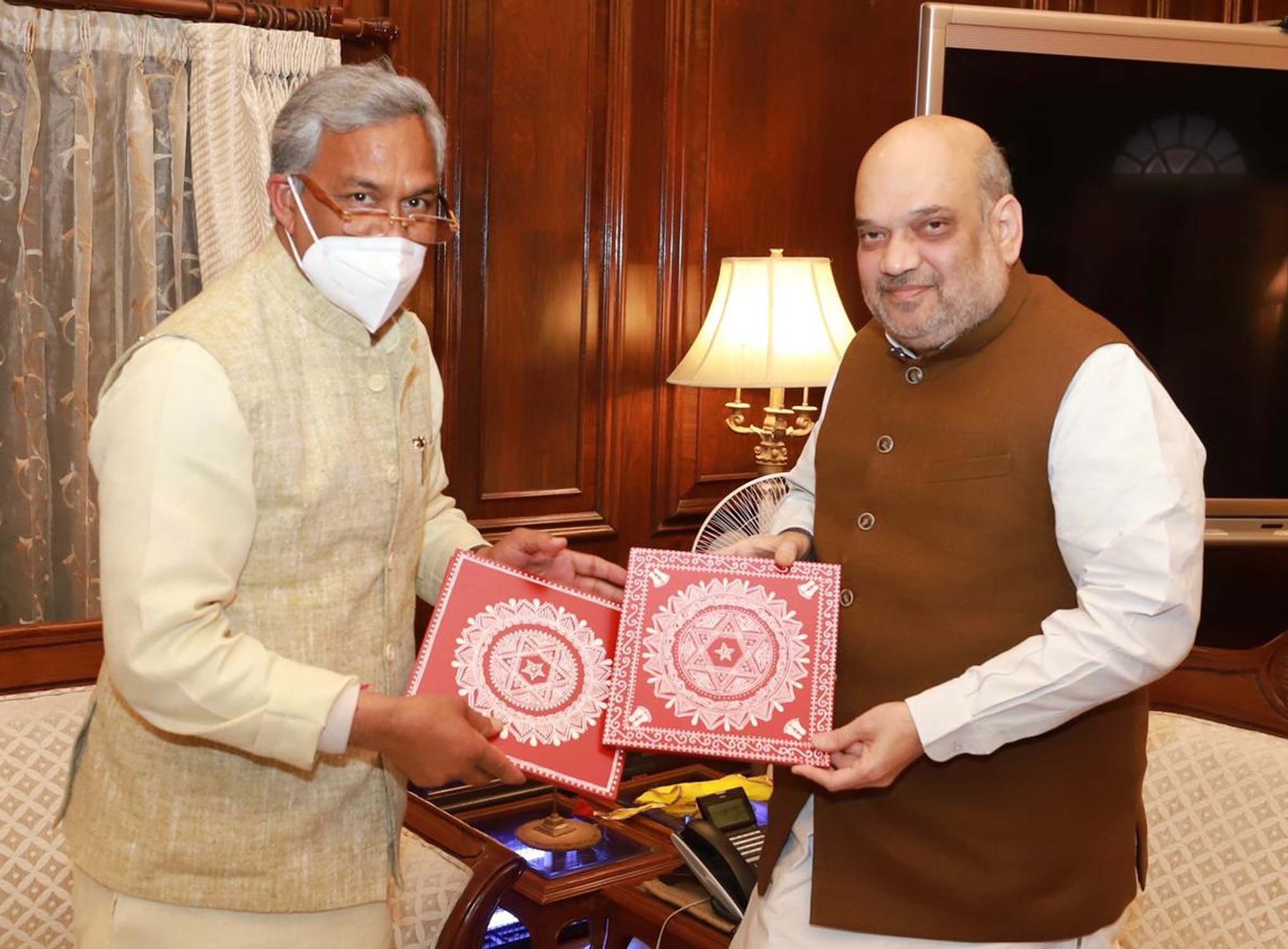 उत्तराखंड के मुख्यमंत्री ने केंद्रीय गृह मंत्री अमित शाह से की भेंट