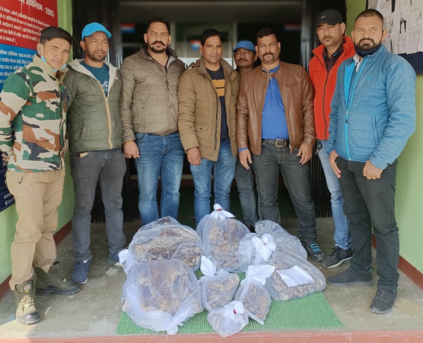 उत्तराखंड स्पेशल टास्क फोर्स कर रही है वन्य जीवो की हत्या कर उनके अंग बेचने वालो पर बड़ा एक्शन 
