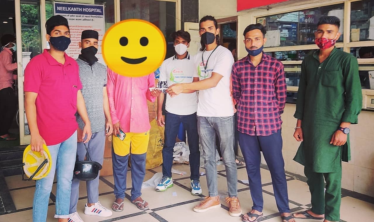 NGO ग्रीन एनवायरनमेंट ने बच्ची के 'ब्रेन ट्यूमर ऑपरेशन' के लिये दी 21 हज़ार रूपये की धनराशि 