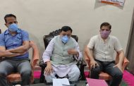 विधायक राजेश शुक्ला के आवास पर हुई स्वास्थ्य विभाग की बैठक