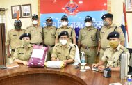 उत्तराखंड मित्र पुलिस की खाकी पर दाग लगाने वाले दो पुलिस कर्मी हुए चरस तस्करी में  गिरफ्तार