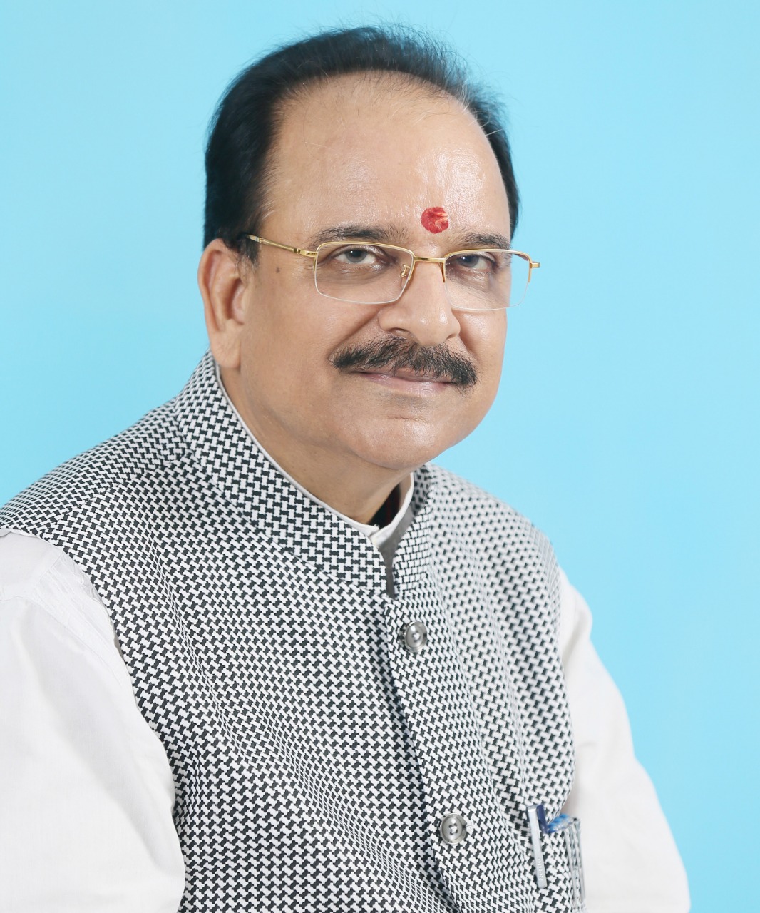 केंद्रीय रक्षा एवं पर्यटन राज्यमंत्री अजय भट्ट ने स्वतंत्रता दिवस पर दी बधाई