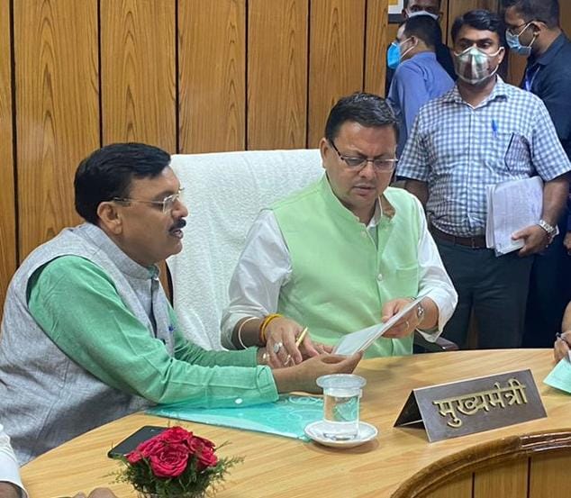 विधायक राजेश शुक्ला ने मुख्यमंत्री धामी को आशा बहनों के आंदोलन पर अवगत कराया