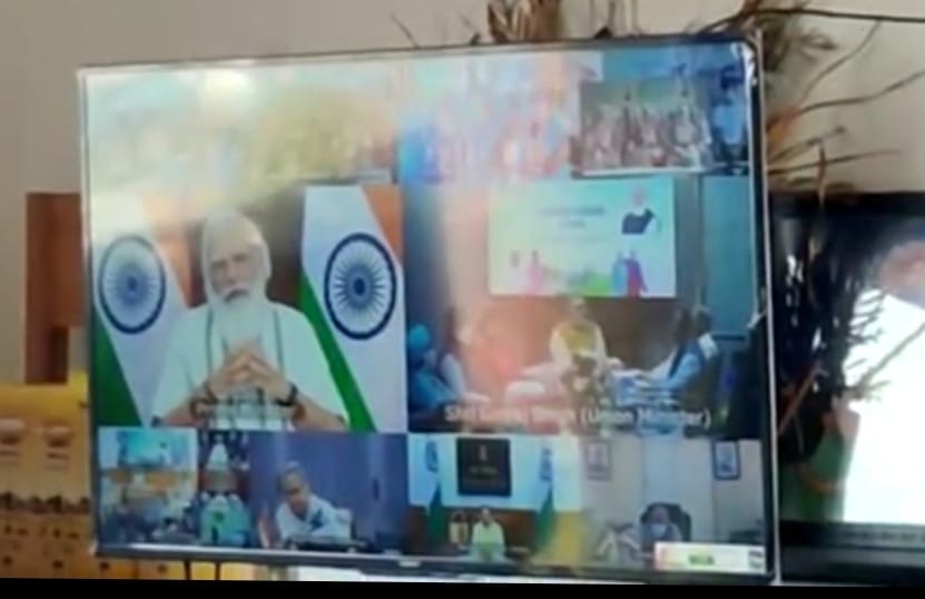 देखिये...प्रधानमंत्री नरेंद्र मोदी ने उत्तराखंड के किस शहर के महिला समूह से किया वर्चुअल संवाद ?
