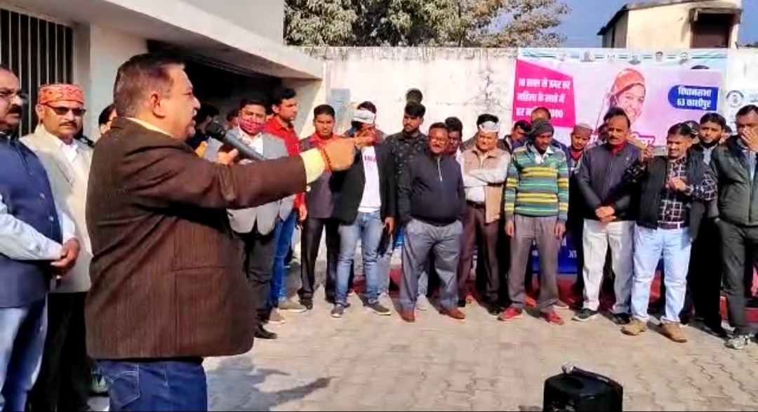 आम आदमी पार्टी से सत्ताधारी पार्टी बौखला गई है : दीपक बाली