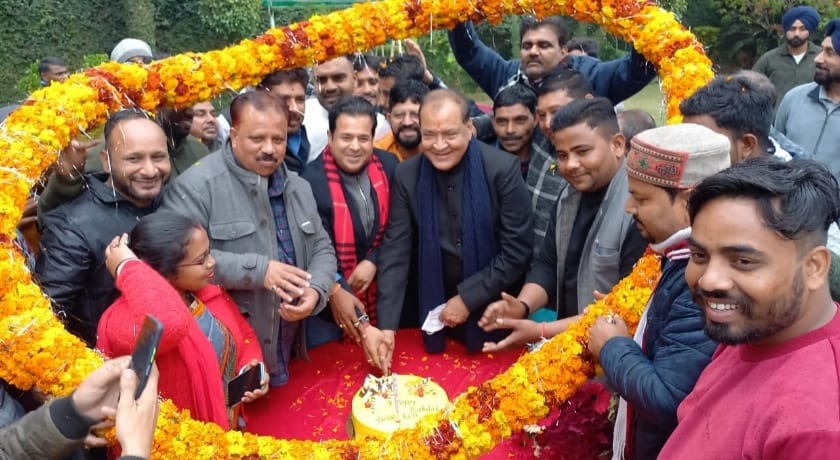 प्रदेश के पूर्व कैबिनेट मंत्री एवं वरिष्ठ कांग्रेस नेता मंत्री यशपाल आर्य का कॉंग्रेसियो ने मनाया जन्मदिन 