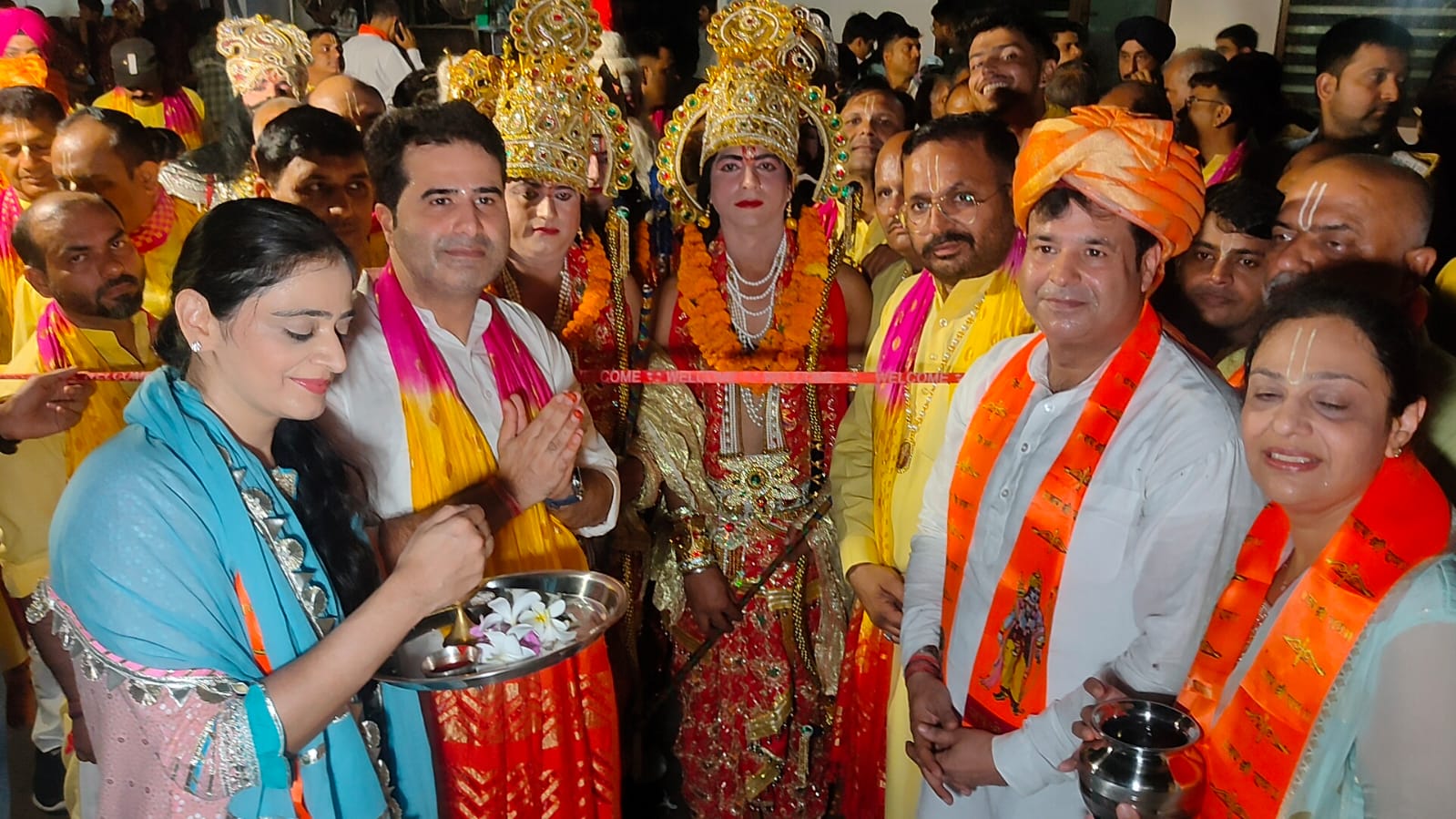 श्री राम बारात का कांग्रेस जिलाध्यक्ष हिमांशु गावा के निवास पर जोरदार स्वागत हुआ