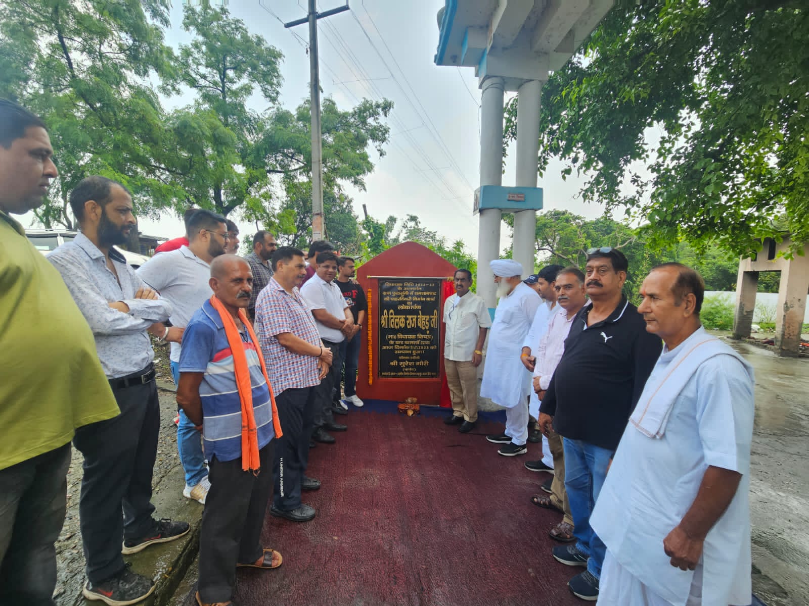 विधायक तिलक राज बेहड़ ने 7.31 लाख की लागत से दो शमशान घाट की चारदीवारी का किया लोकार्पण