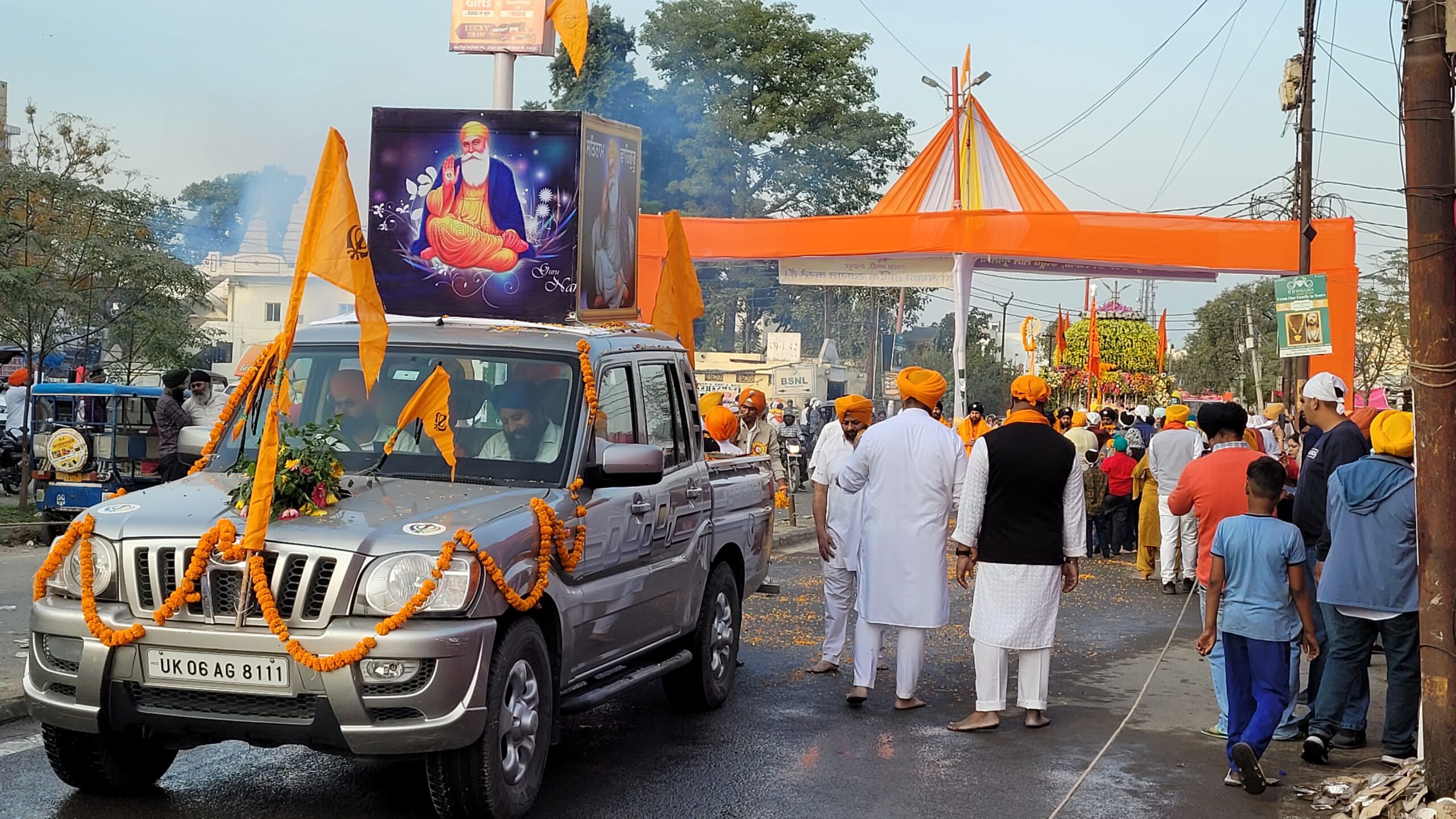 प्रथम गुरु नानक देव जी के 'प्रकाश पर्व' पर नगर कीर्तन का हुआ स्वागत