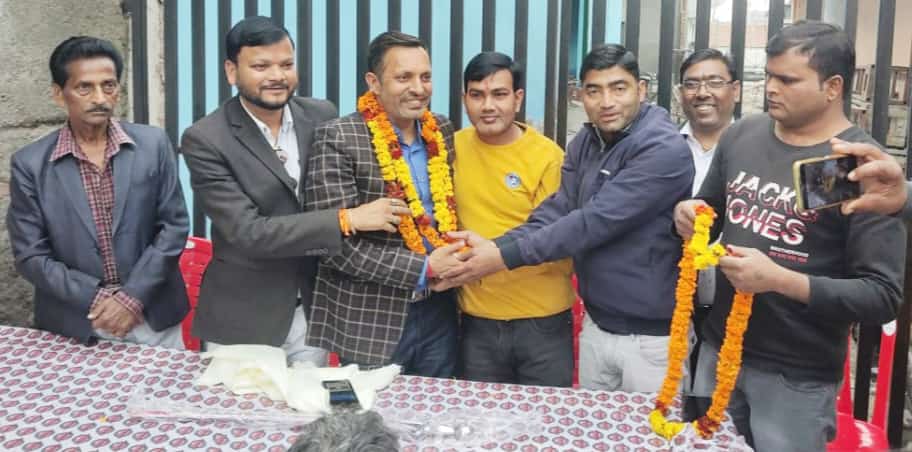 धूमधाम से मनाई छत्रपति शिवाजी महाराज की जयंती,कुर्मी महासभा ने सुशील गावा को किया सम्मानित