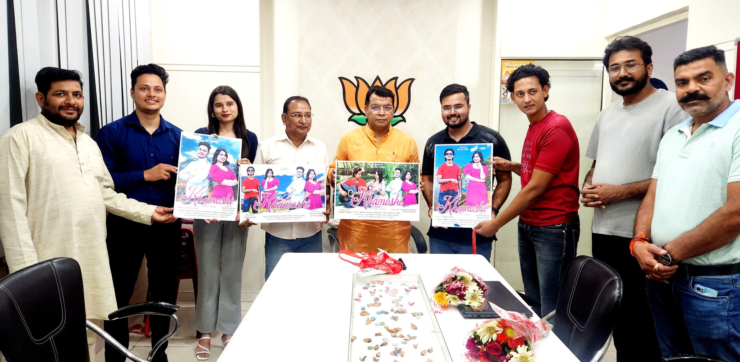 विधायक शिव अरोरा ने साज पिक्चर के बैनर तले बने 'ख़ामोशी' लव सॉन्ग का पोस्टर, टीज़र और म्यूजिक किया लॉन्च