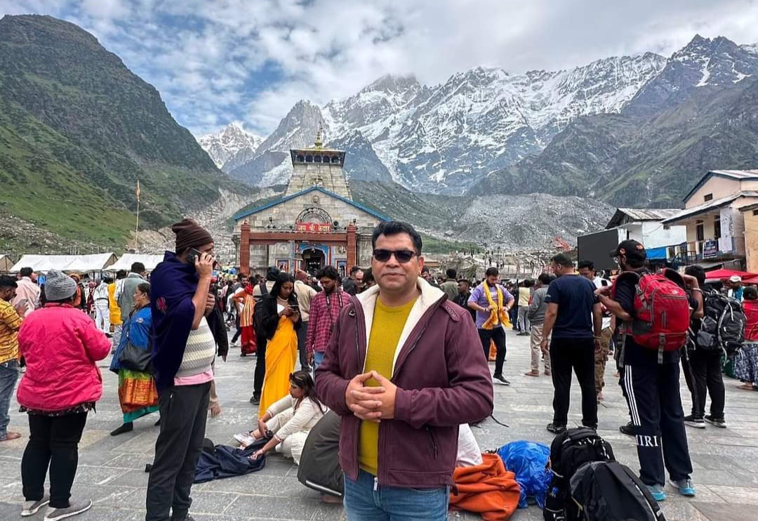 विधायक शिव अरोरा पहुँचे बाबा केदारनाथ धाम, उन्होंने दर्शन करके क्षेत्रवासियो के सुख समृद्धि की कामना की 