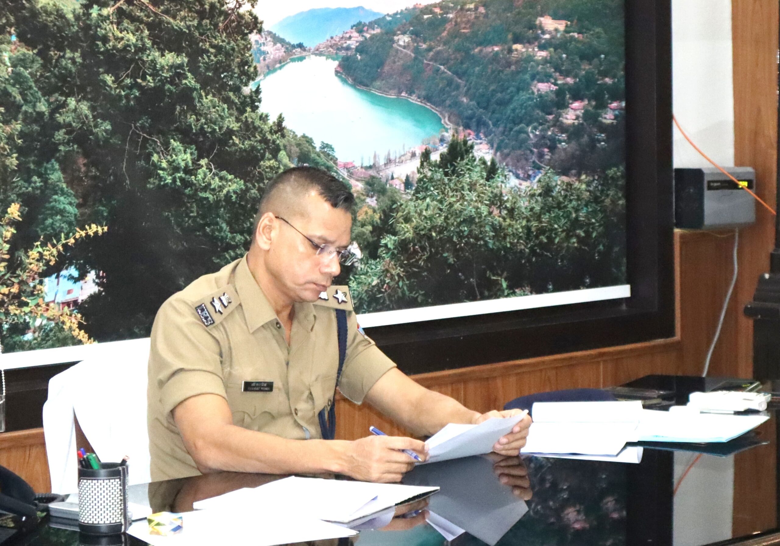 दो थाना क्षेत्रों की विवेचनाओं को प्रभावी तरीके से निस्तारण करने के एसएसपी मणिकांत मिश्रा ने दिये कड़े निर्देश