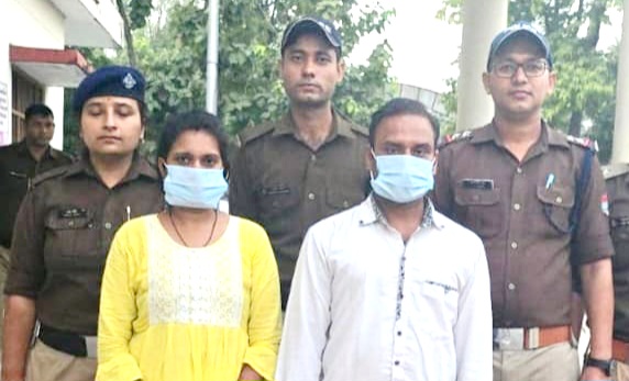 'हनीट्रैप' कर जबरन पैसा वसूली करने वाला कथित पत्रकार व आरटीआई कार्यकर्ता पत्नी सहित गिरफ्तार