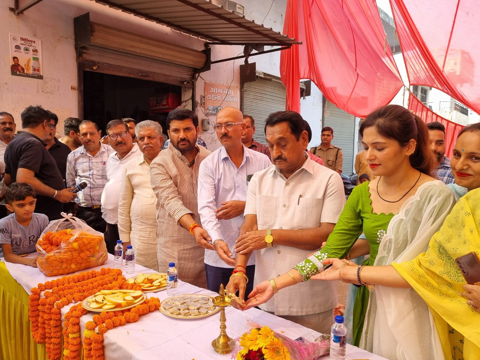 किच्छा विधानसभा क्षेत्र में मेरे प्रयासों से अनेकों विकास योजनाये लायी जा रही : तिलक राज बेहड़, विधायक