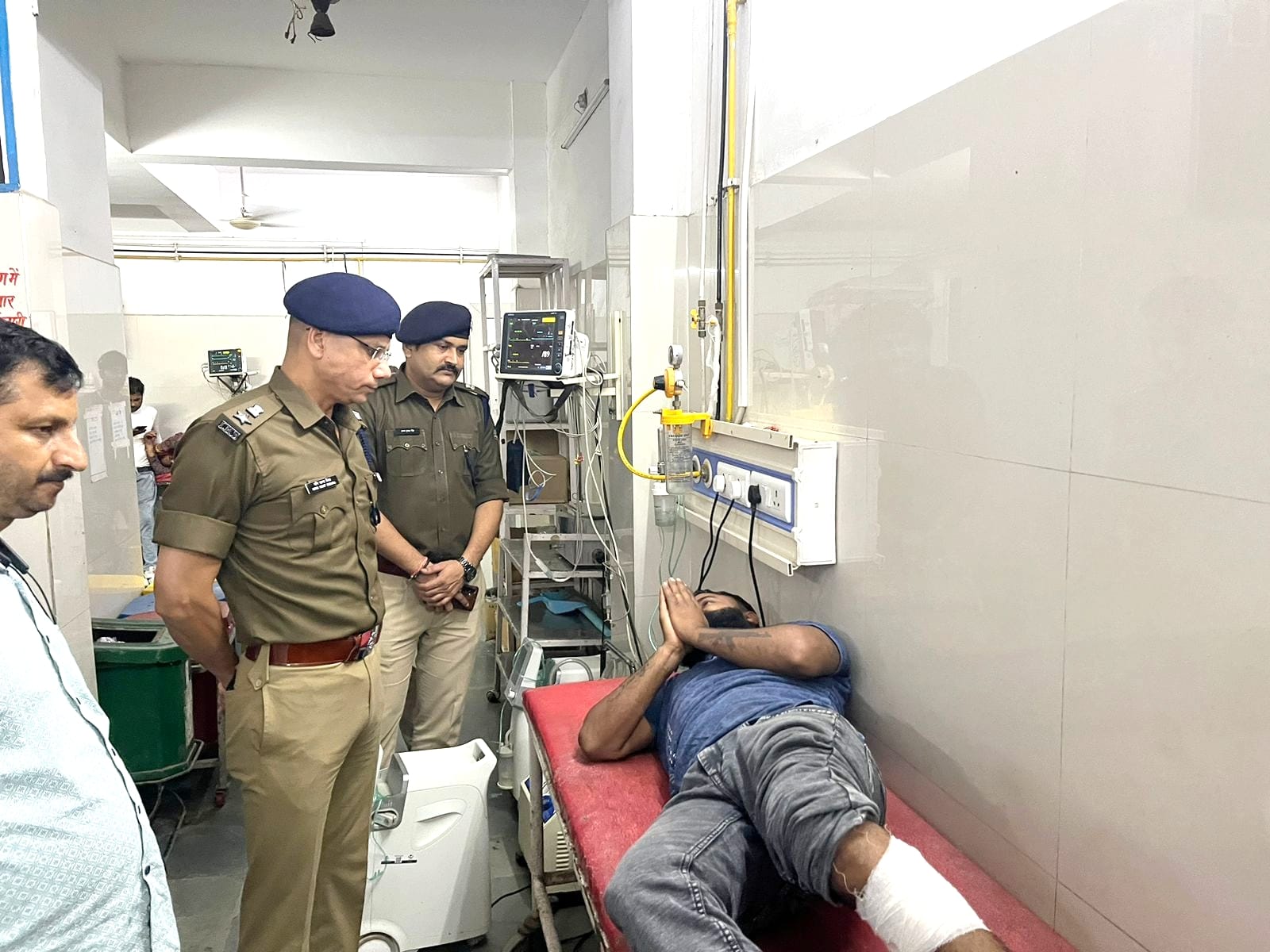 वन कर्मियों पर फायरिंग करने वाला अपराधी संगत सिंह उर्फ संगी पुलिस की मुठभेड़ में घायल, एसएसपी मणिकांत मिश्रा मौके पर पहुंचे