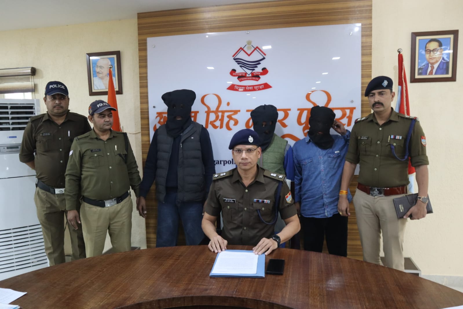 बेवफा पत्नी ने 'प्रेम' में अंधी होकर करा दी 'प्रेमी' से मिलकर अपने पति की हत्या, एसएसपी मणिकांत मिश्रा ने कर दिया खुलासा