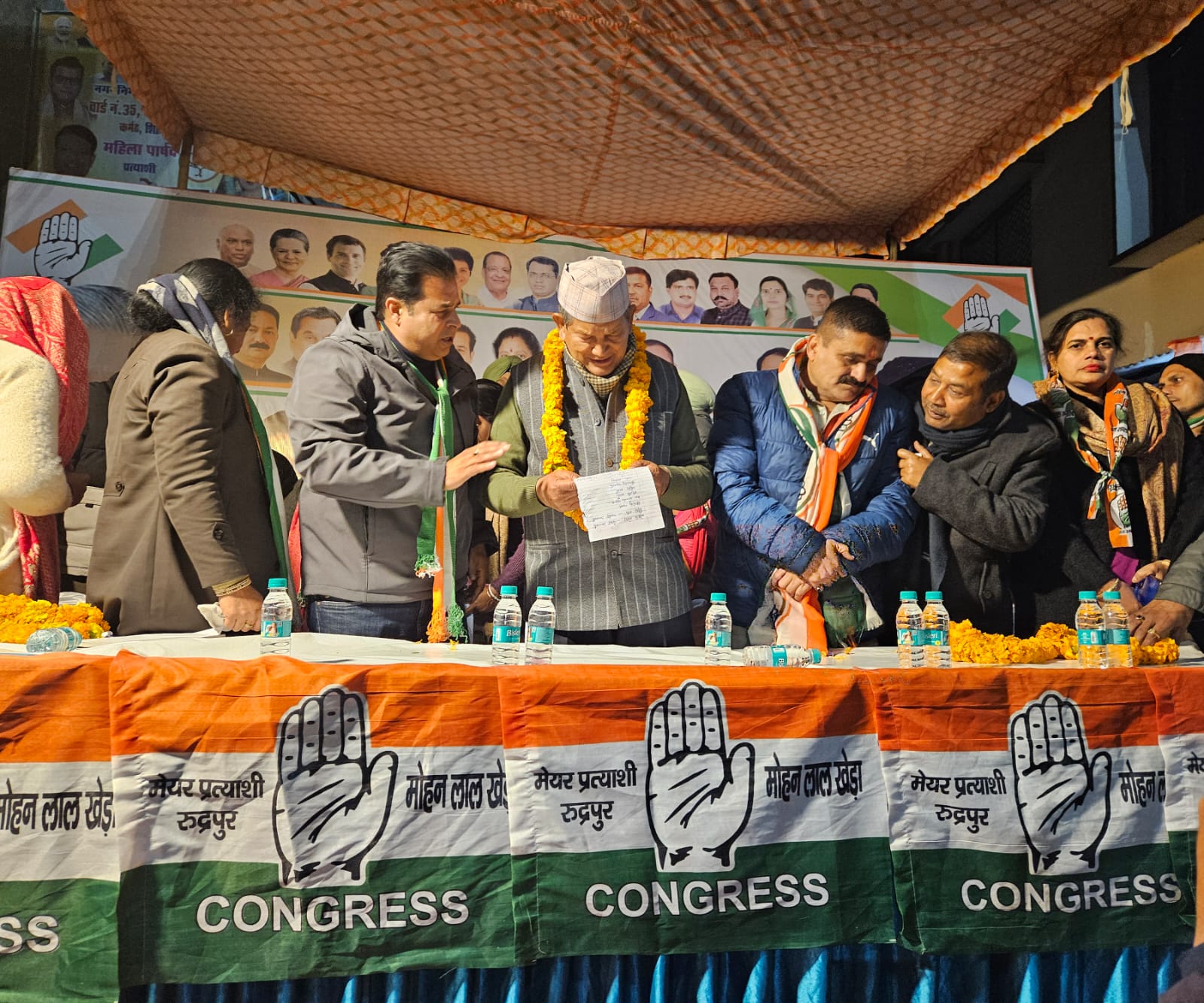 जनता का सब कुछ छीन रही है भाजपा : हरीश रावत, पूर्व मुख्यमंत्री