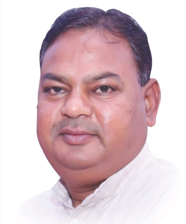 बाबू ये पब्लिक है यह सब जानती है : रामपाल, पूर्व मेयर