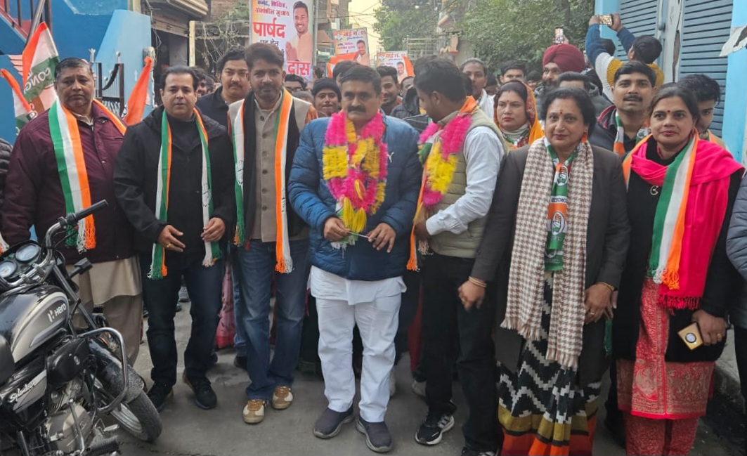 भाजपा के राज में रुद्रपुर महानगर की व्यवस्थायें चौपट हो गई है : मोहन खेड़ा, कांग्रेस मेयर प्रत्याशी