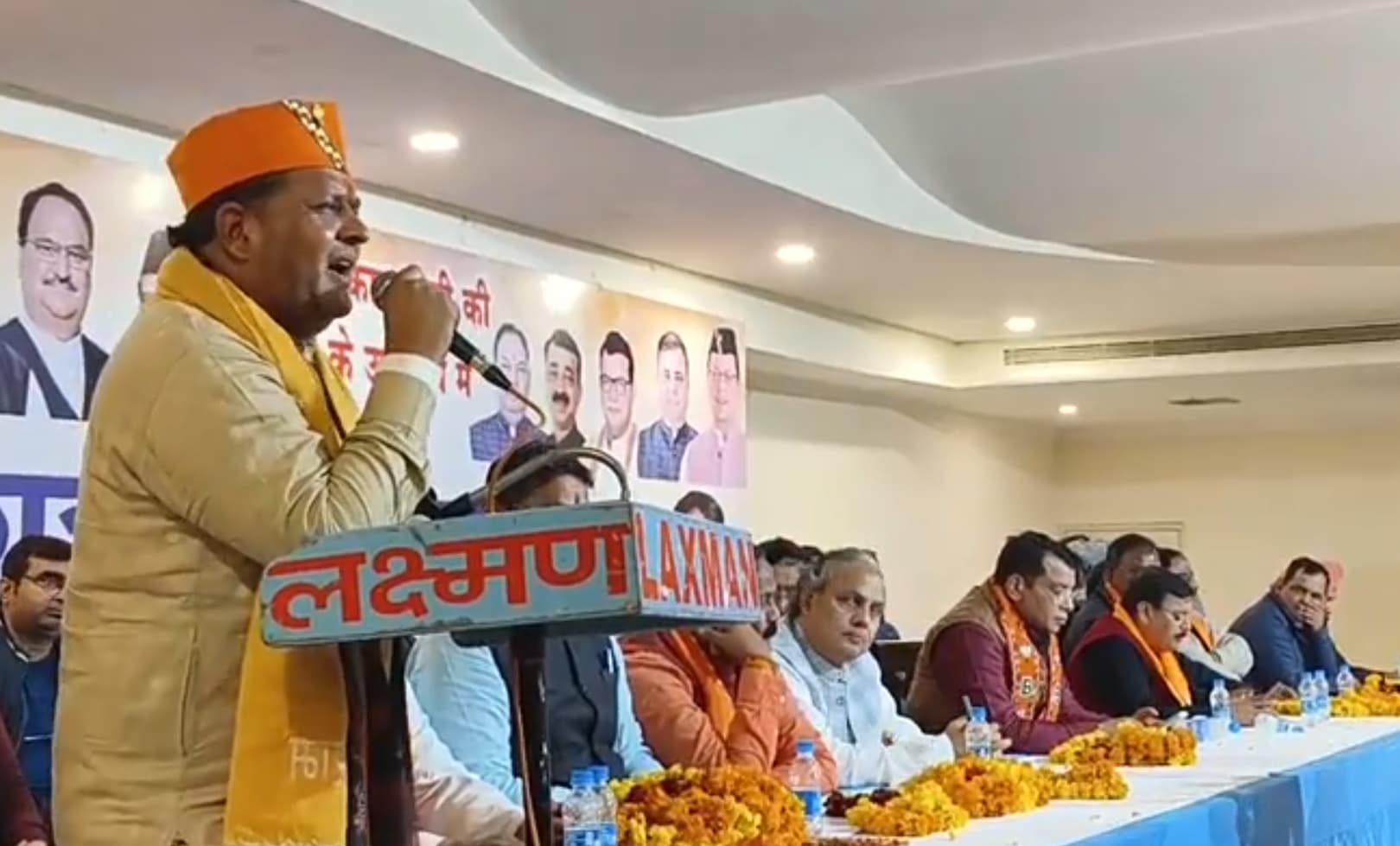 विवेकानंद के विचारों से प्रेरणा लें युवा, लक्ष्य पर नजर रखें : विकास शर्मा, भाजपा मेयर प्रत्याशी