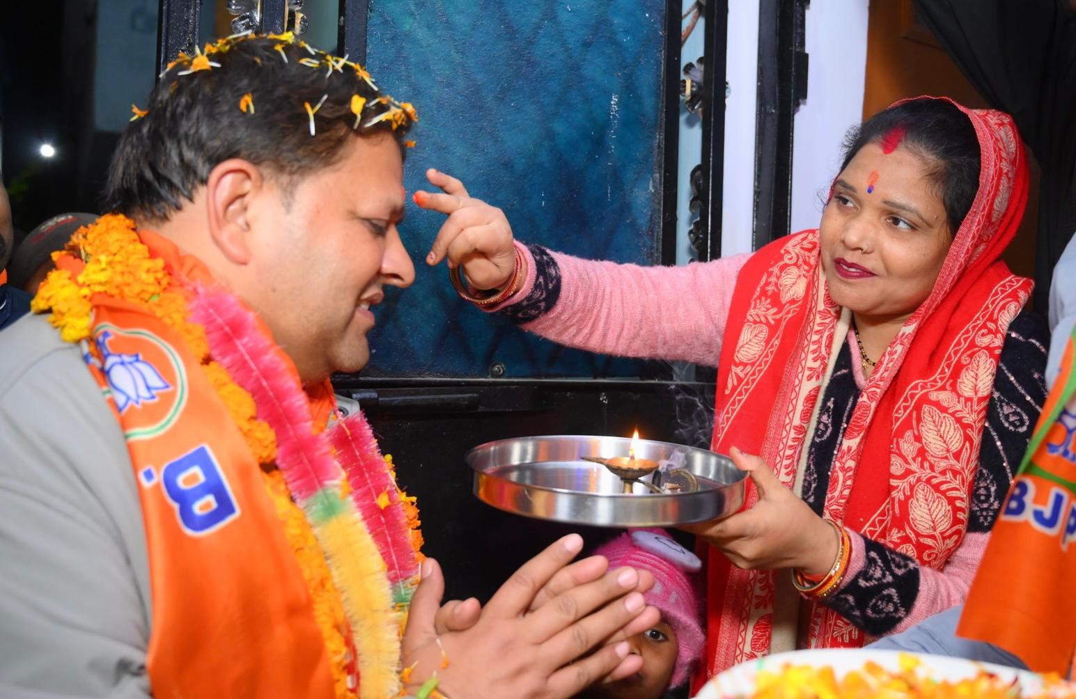 भाजपा मेयर प्रत्याशी विकास शर्मा ने कहा सिर्फ वायदे नहीं रूद्रपुर का होगा कायाकल्प 