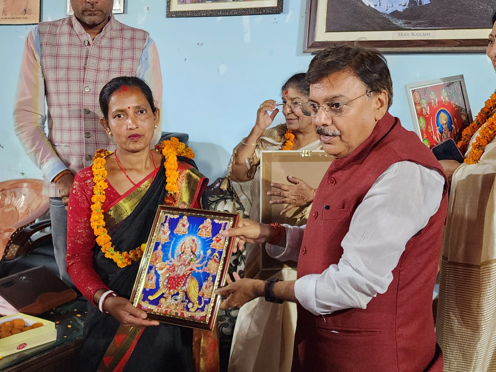 अंतरराष्ट्रीय महिला दिवस पर भाजपा किच्छा नगर मंडल ने किया विशिष्ट महिलाओं का सम्मान