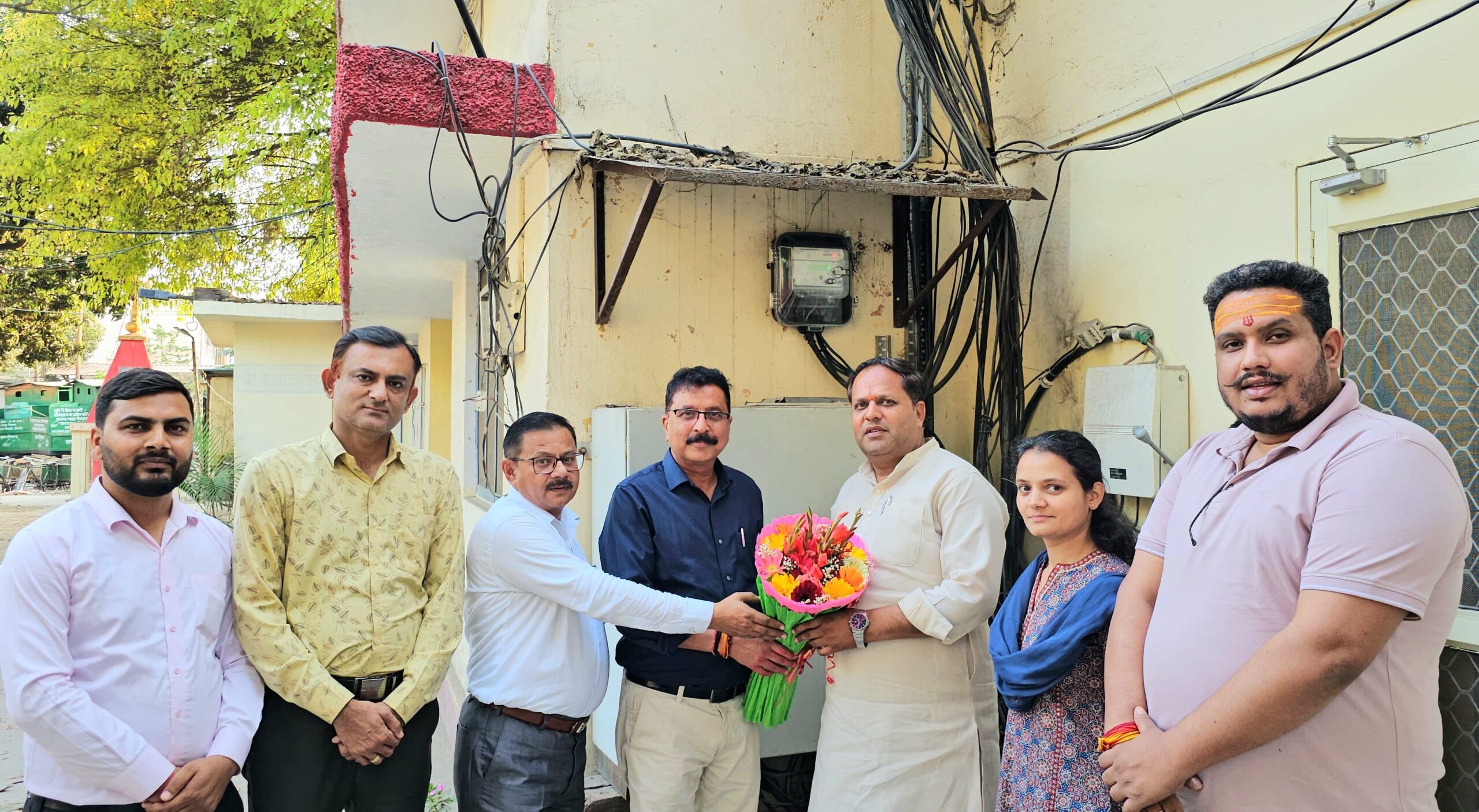 मेयर ने नगर निगम और अपने निजी कार्यालय पर लगवाया स्मार्ट मीटर 