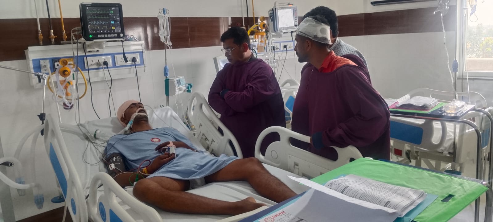 भाजपा अनुसूचित मोर्चे के मंडल अध्यक्ष पर अराजक तत्वों का हमला, विधायक शिव अरोरा ने अस्पताल पहुंचकर जाना हाल 