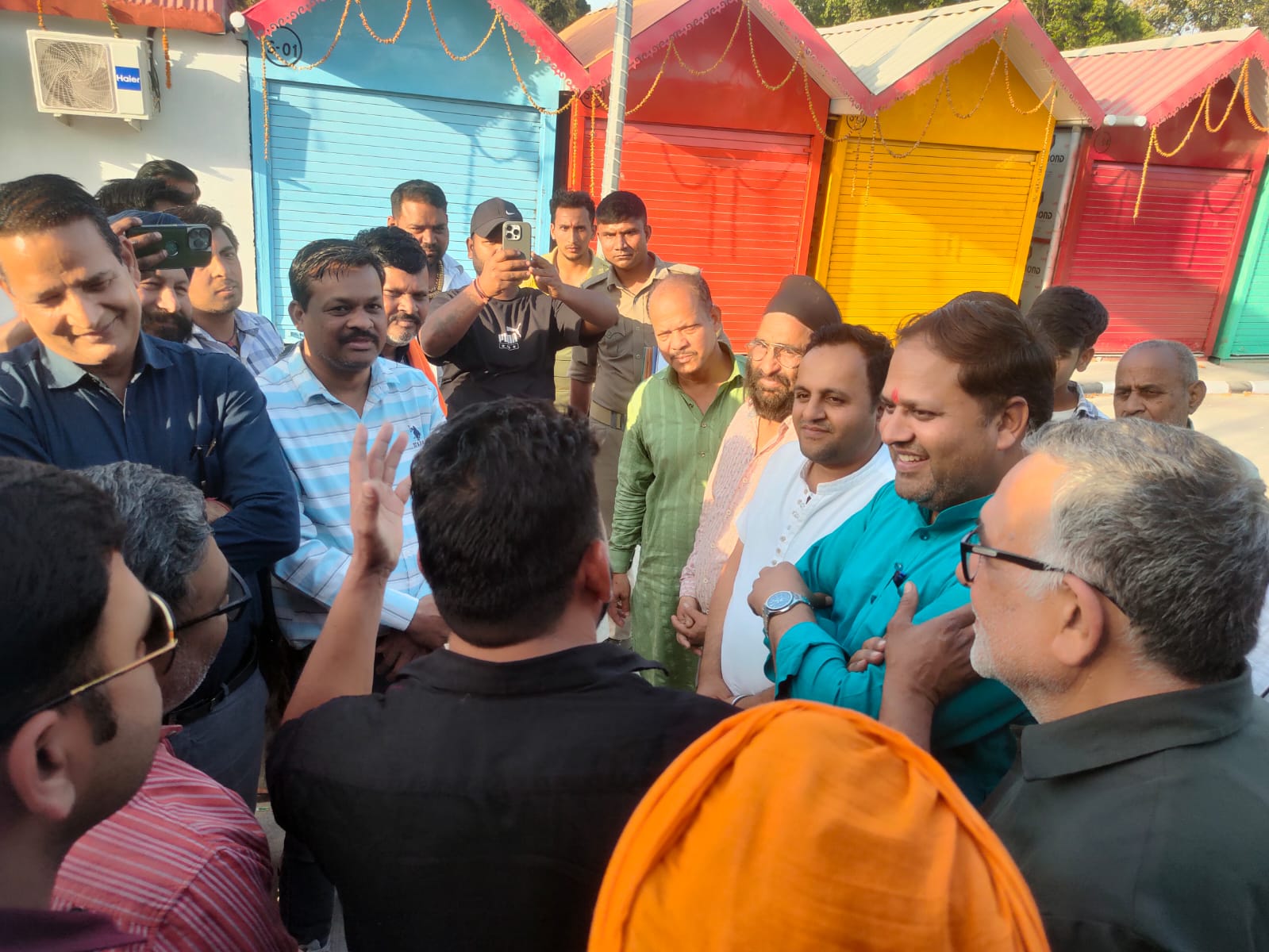 वेडिंग जोन का होगा विस्तार, समोसा मार्केट के व्यापारियों को भी मिलेंगी दुकानें