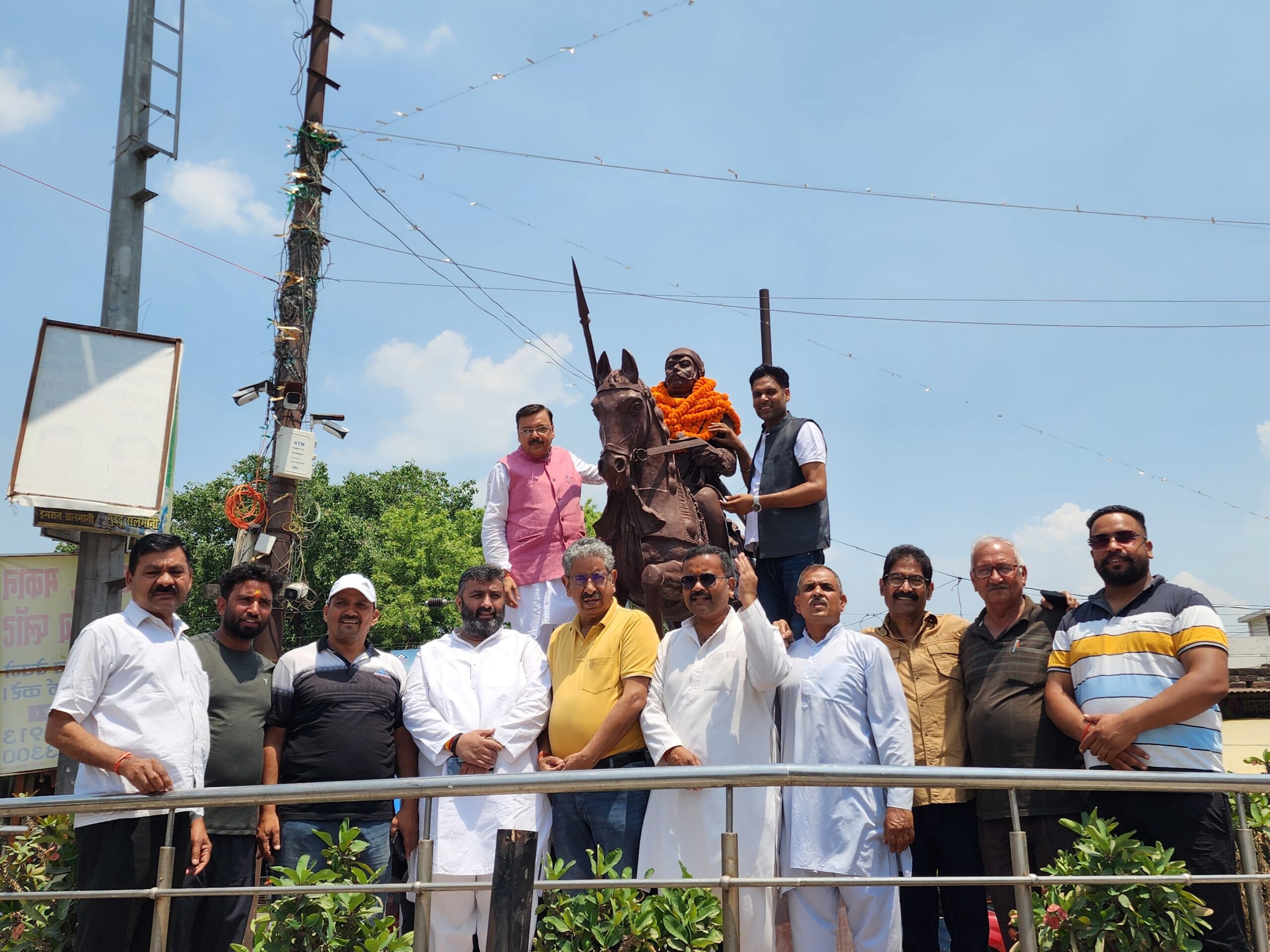 वीर शिरोमणि महाराणा प्रताप जयंती पर पूर्व विधायक राजेश शुक्ला ने किया नमन, कहा – 