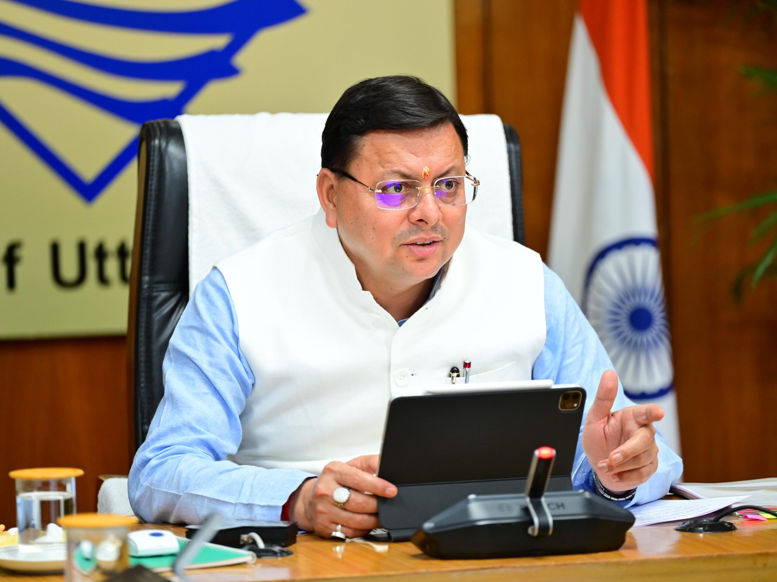 उत्तराखंड के मुख्यमंत्री पुष्कर सिंह धामी ने की बारिश को लेकर सतर्क रहने की अपील