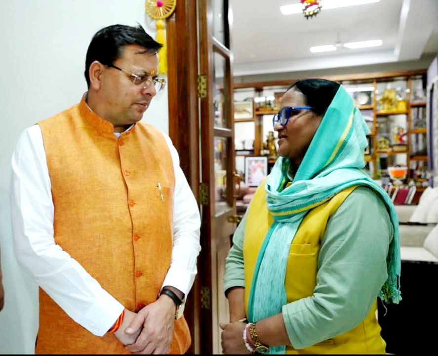 मुख्यमंत्री पुष्कर सिंह धामी ने फरज़ाना बेगम को उत्तराखंड अल्पसंख्यक आयोग की सदस्या के साथ ही उपाध्यक्ष के पद के रूप में दी बड़ी जिममेदारी