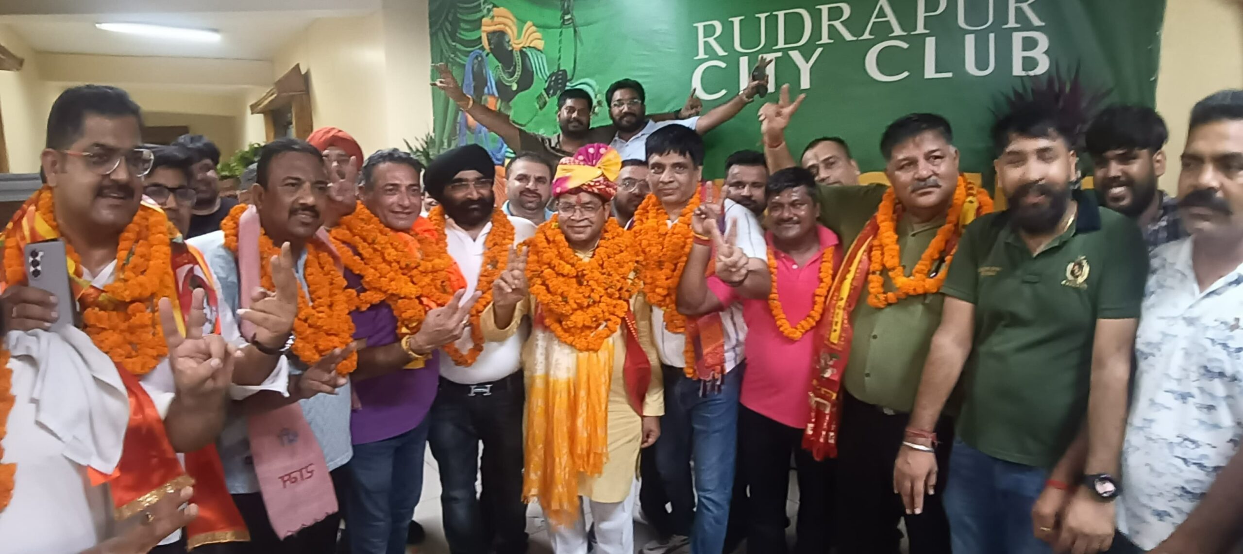 रुद्रपुर सिटी क्लब कार्यकारिणी चुनाव में सभी विजयी प्रत्याशी को विधायक शिव अरोरा ने दी शुभकामनायें 