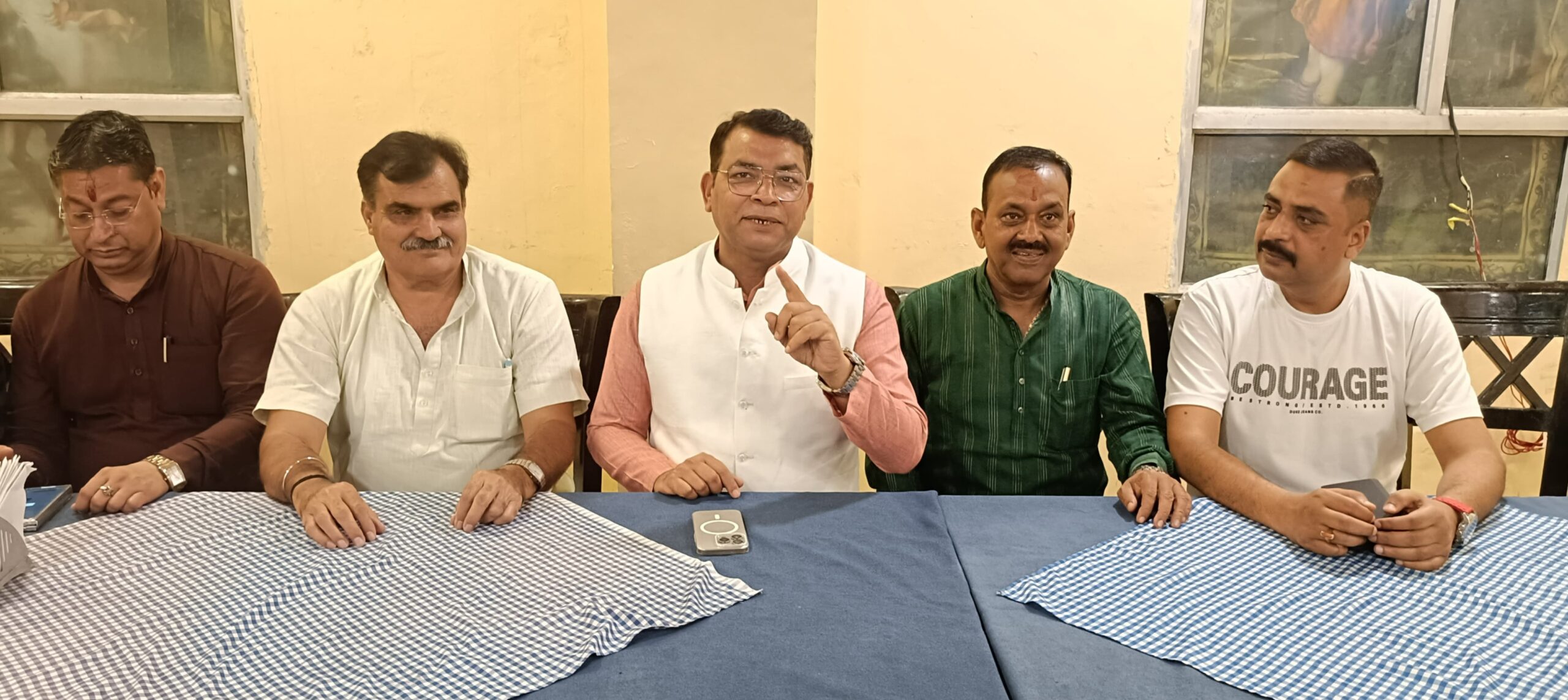 मुख्यमंत्री घोषणा से इंद्रा चौक पर 'त्रिशूल' और डीडी चौक पर 'डमरू' लगवाकर विधायक शिव अरोरा बदलेंगे रुद्रपुर की तस्वीर  