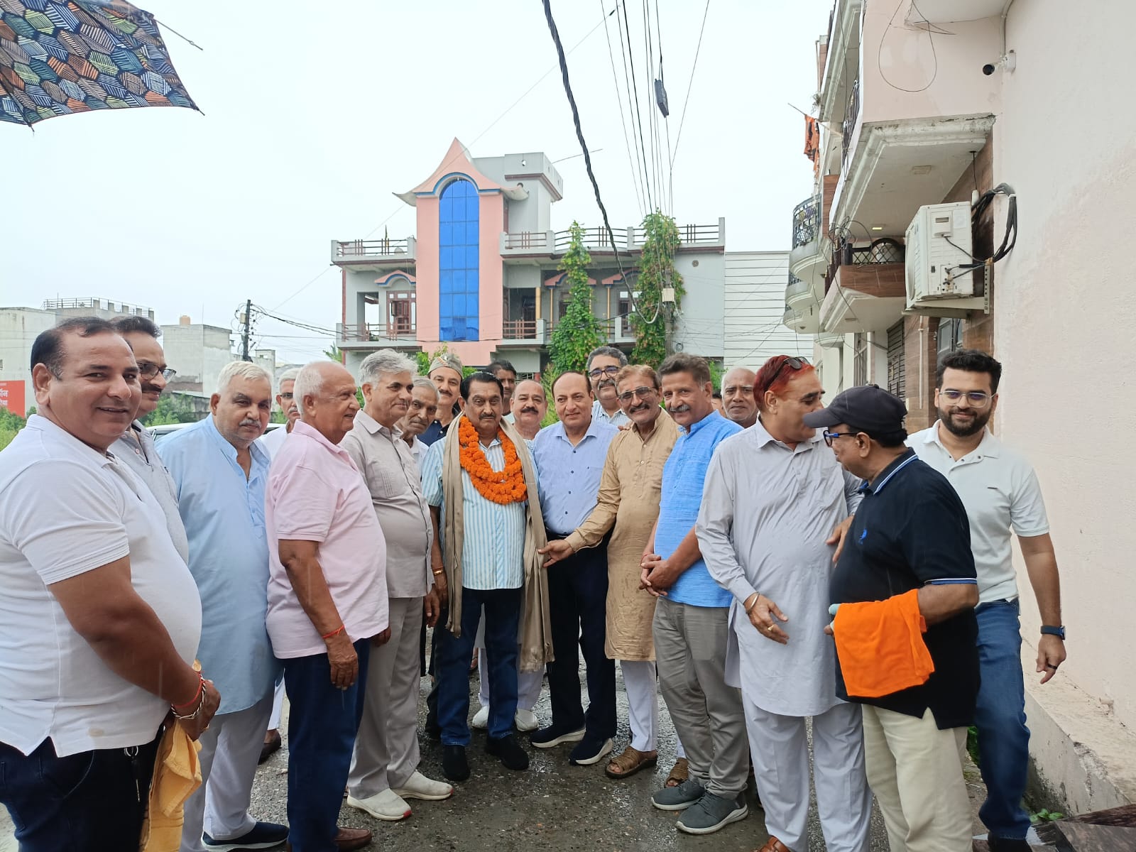 'सत्यपथ धाम कमेटी' और 'पंजाबी धर्मशाला कमेटी' ने विकास कार्य कराये जाने पर विधायक तिलक राज बेहड़ को किया सम्मानित