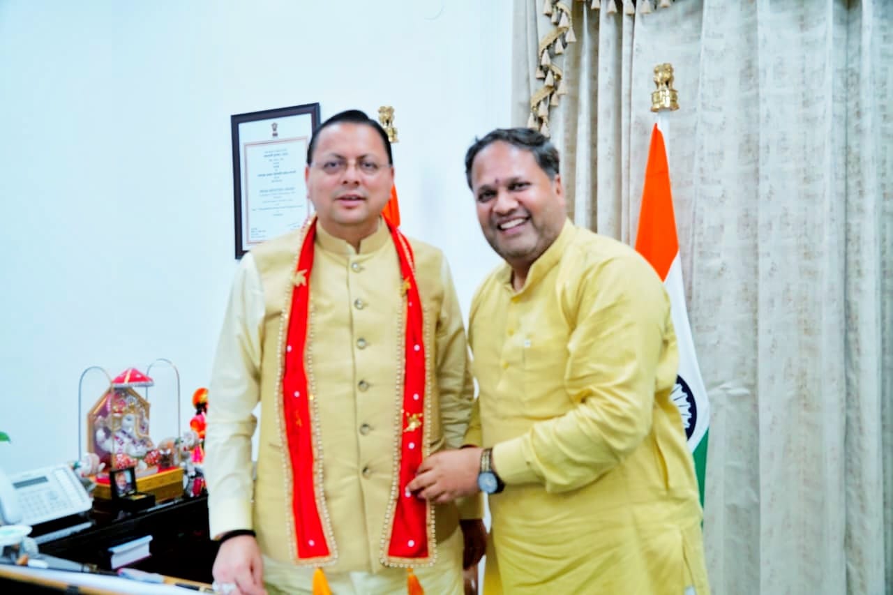 महापौर ने मुख्यमंत्री से की मुलाकात, कई योजनाओं को मिली हरी झंडी