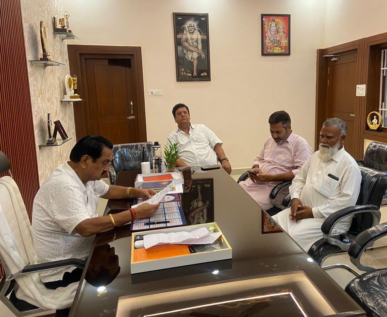 नदियों के बढ़ते जलस्तर पर सतर्क रहें अधिकारी – विधायक तिलक राज बेहड़