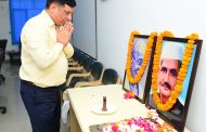 गांधी-शास्त्री जयंती पर सूचना एवं लोकसंपर्क विभाग में श्रद्धांजलि कार्यक्रम