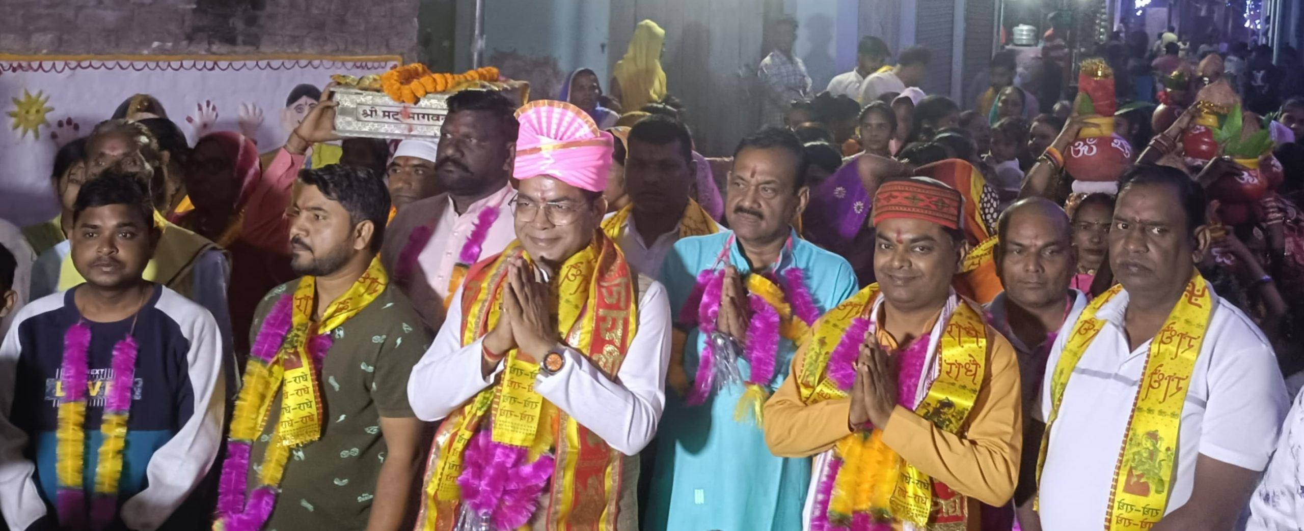 रम्पुरा में भव्य कलश यात्रा के साथ श्रीमद् भागवत कथा का शुभारंभ, विधायक शिव अरोरा हुए शामिल