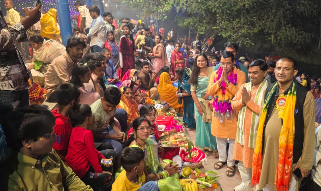 विधायक शिव अरोरा ने छठ पूजा पर किया घाटों का भ्रमण, व्रती माताओं को दी शुभकामनाएं