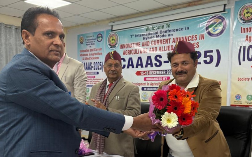 अंतर्राष्ट्रीय सम्मेलन में सम्मानित हुए डॉ. केसी चंदौला