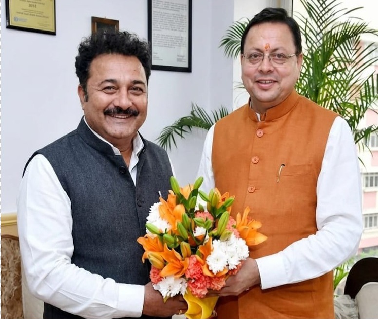 डॉ. केसी चंदोला ने मुख्यमंत्री धामी से की शिष्टाचार भेंट, होम्योपैथिक चिकित्सा के क्षेत्र में उपलब्धियों से कराया अवगत