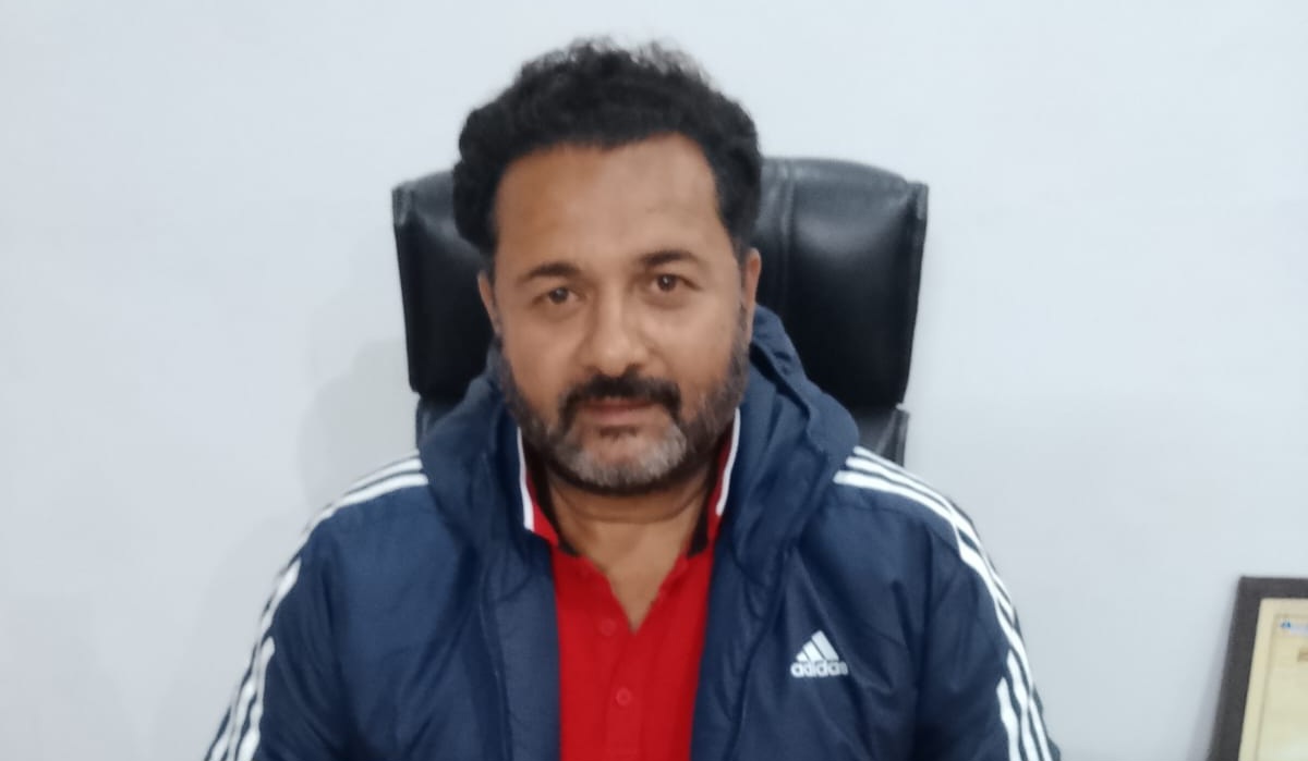 मेट्रोपोलिस सोसायटी में अब नहीं चलेगी मनमानीः डॉ. चंदोला