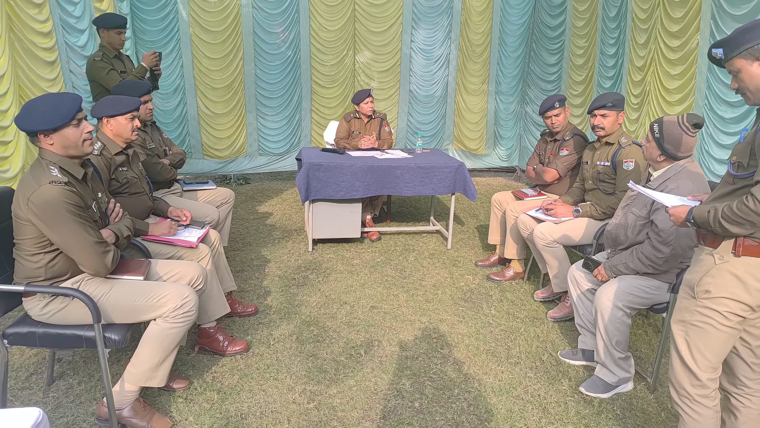 कुमायूँ में साइबर ठगी व भूमि धोखाधड़ी पर पुलिस का कड़ा प्रहार, आईजी रिद्धिम अग्रवाल ने दिए त्वरित व निर्णायक कार्रवाई के निर्देश