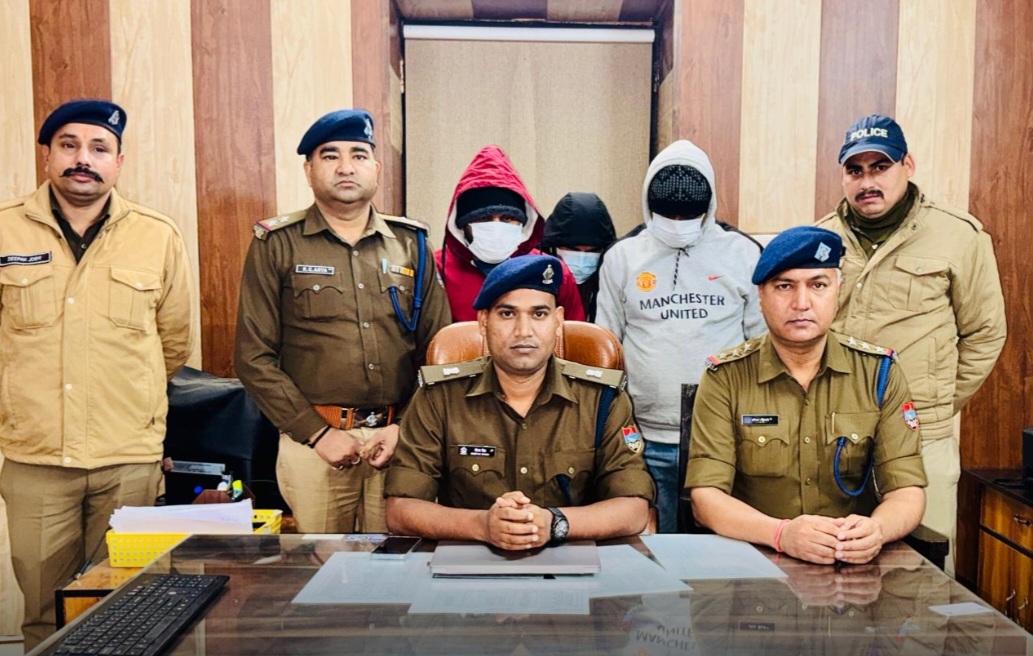 काशीपुर वायरल वीडियो मामला : SSP मणिकांत मिश्रा का सख़्त एक्शन, त्वरित FIR दर्ज कर आरोपी युवक हिरासत में