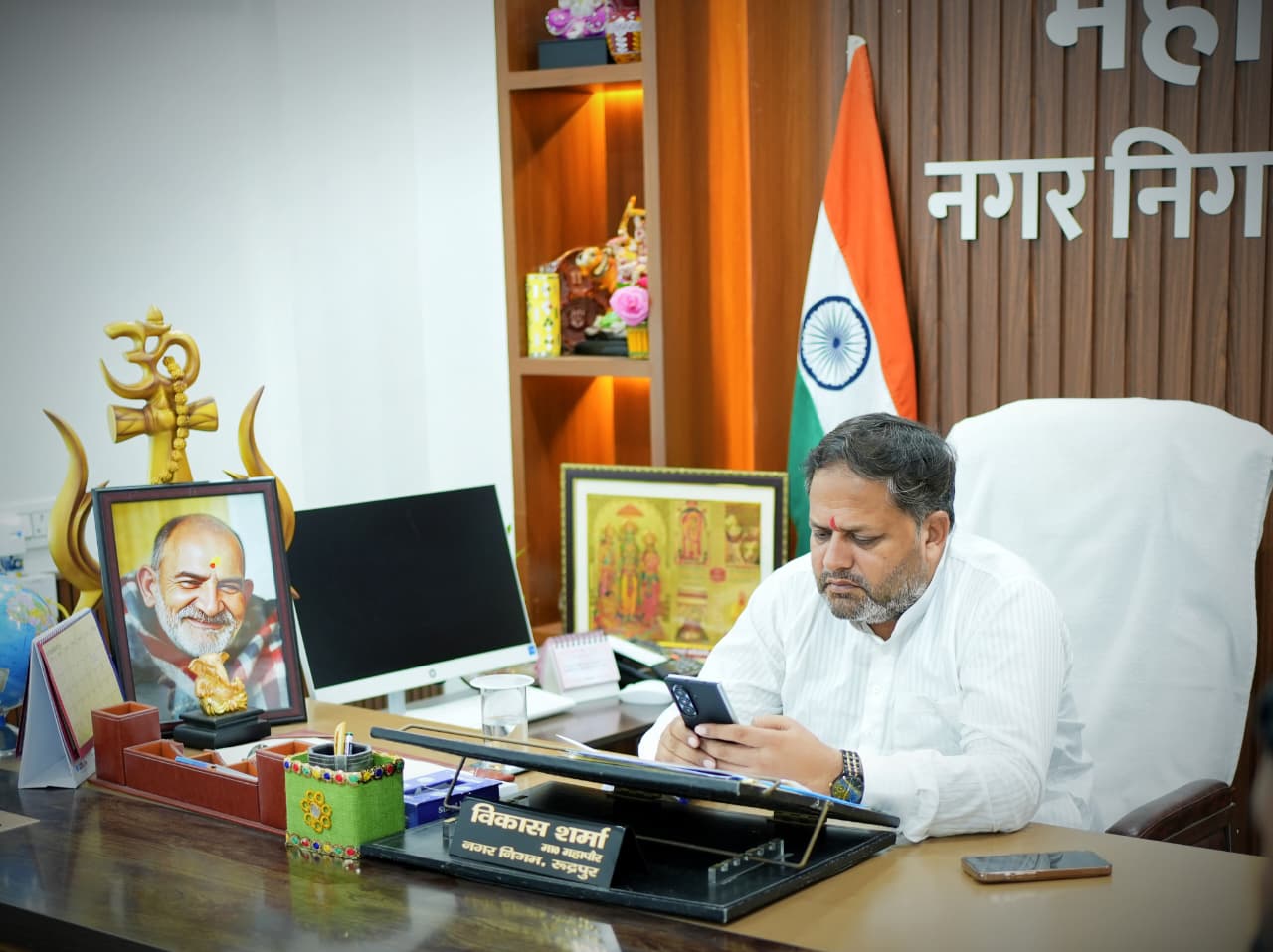 धार्मिक स्थलों से हो रहे ध्वनि प्रदूषण पर महापौर विकास शर्मा का कड़ा रुख